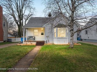1516 Berkeley Dr, Lansing, MI 48910