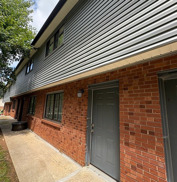1st image of 1110 Arbor Dr #2