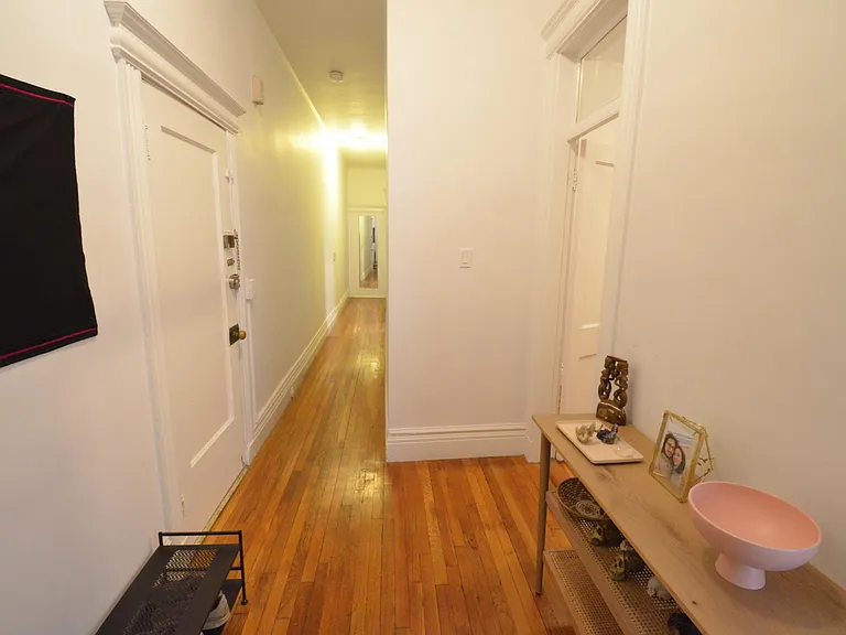 1109 Boylston St #1 — Photo 8