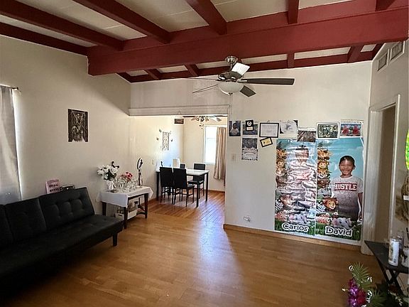 3rd image of 2164 Goodall Ave