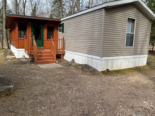 W9499 Butternut Rd, Dunbar, WI 54119