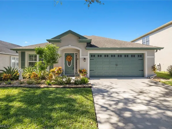 17983 Oakmont Ridge Cir, Fort Myers, FL 33967