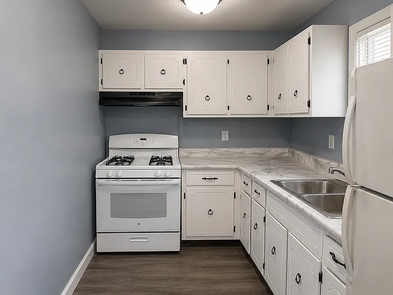 Photo of similar unit