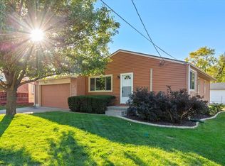 1205 27th Ave, Council Bluffs, IA 51501