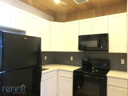 Rented by Rennit Inc. | media 15