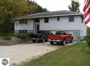 768 M 72 E, Kalkaska, MI 49646