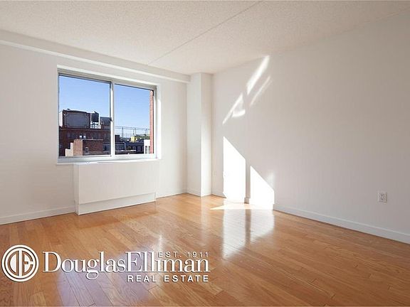 4th image of 555 W 23rd St APT S6h