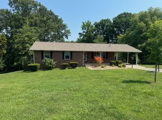 203 Canary Dr, Dickson, TN 37055