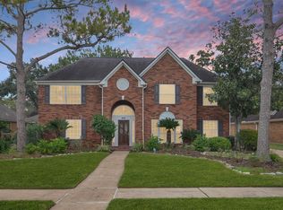 4415 Knightsbridge Blvd, Sugar Land, TX 77479
