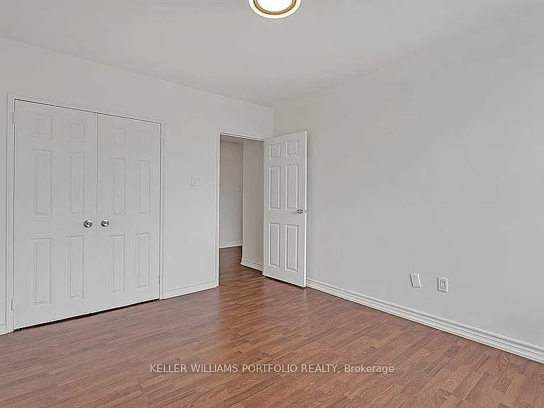 921 Midland Ave #704 — Photo 19