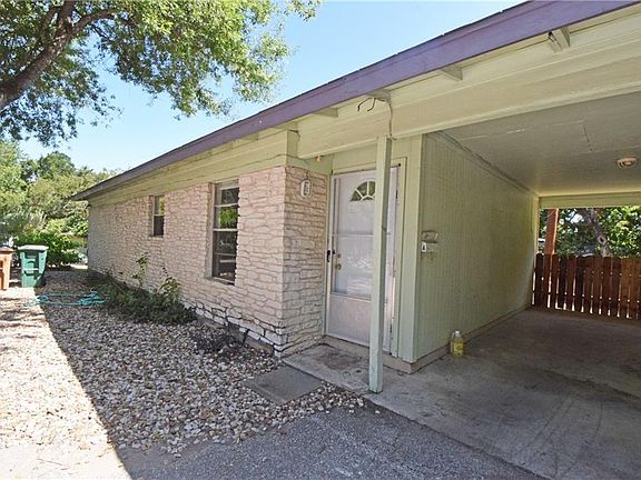 3rd image of 3313 S Oak Dr #A