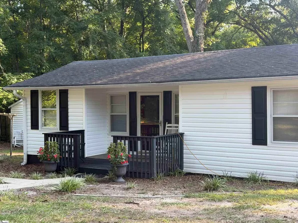 2127 Hellams Rd, Gray Court, SC 29645