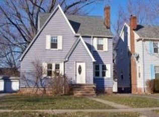 3877 Montevista Rd, Cleveland Heights, OH 44121