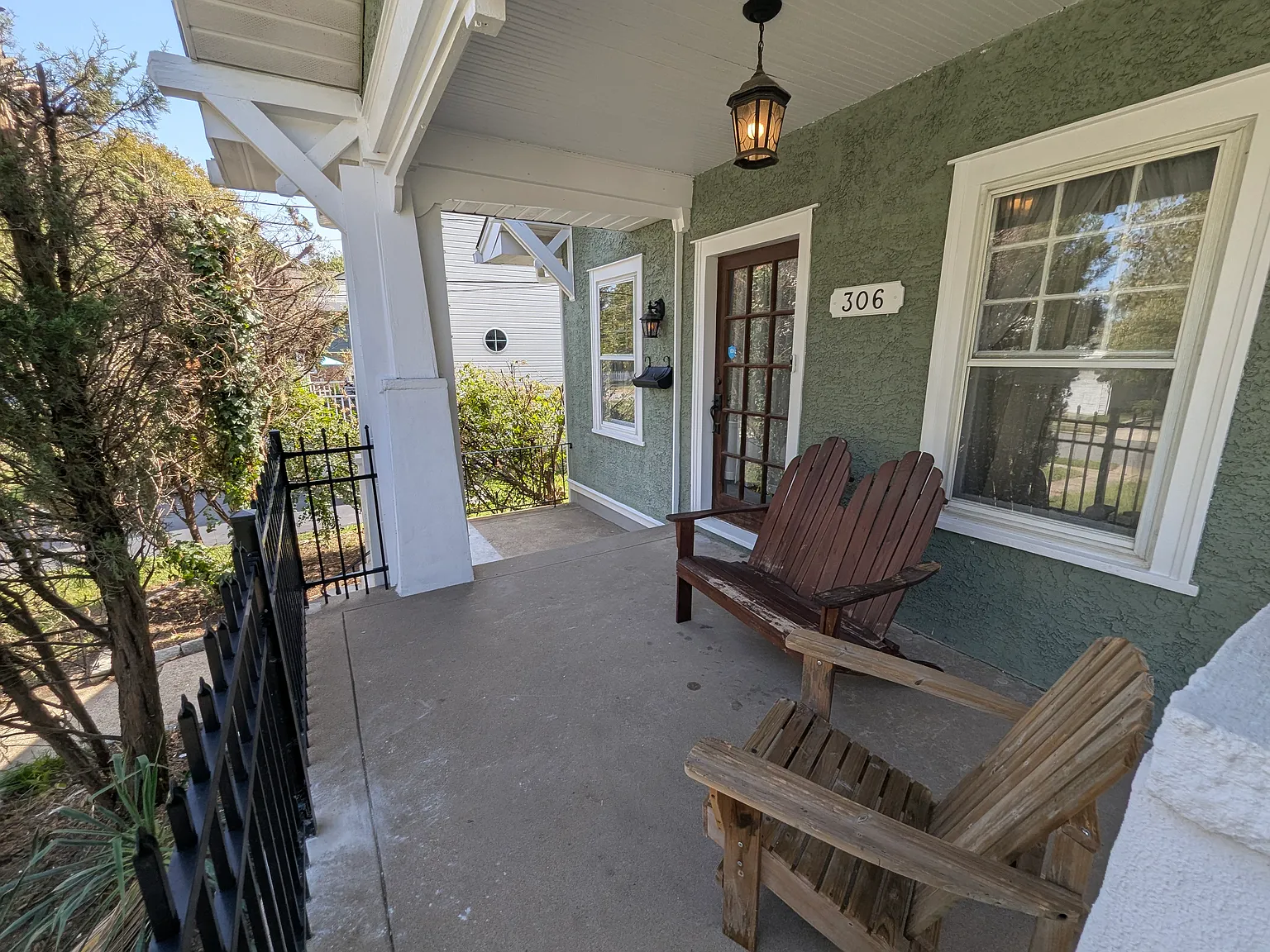 2 bed, 1000 sqft, $2,150 — Photo 2