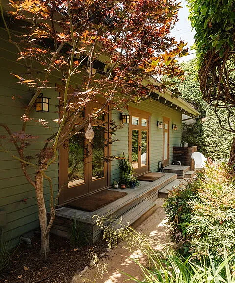 1951 Canyon Dr — Photo 25