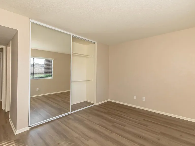 Westridge Apartment Homes — Photo 49