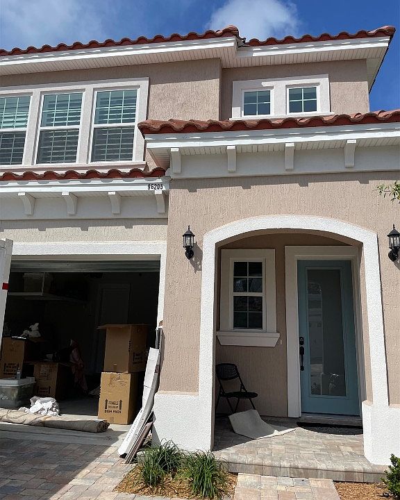 1st image of 96205 Queen Palm Way