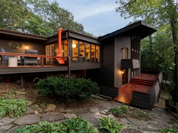 7111 Applewood Drive, Madison, WI 53719