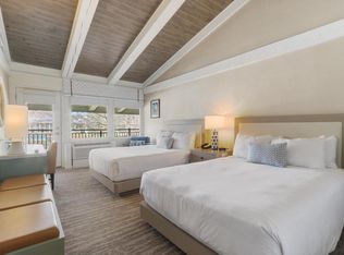 269 Fontana BOULEVARD #2674, Fontana, WI