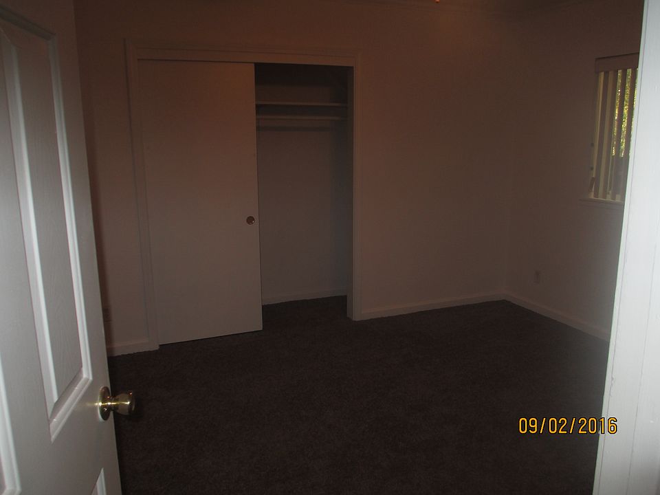 2nd image of 404 11th St