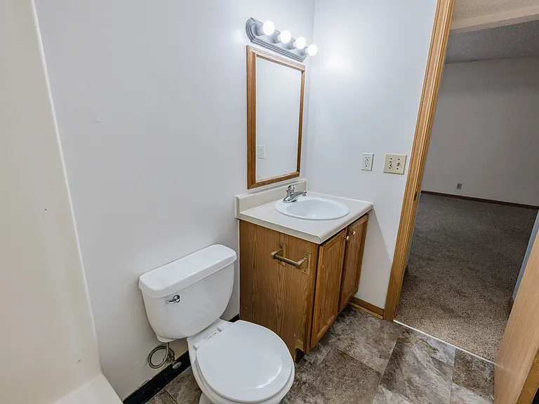 2427 J St #2 — Photo 12