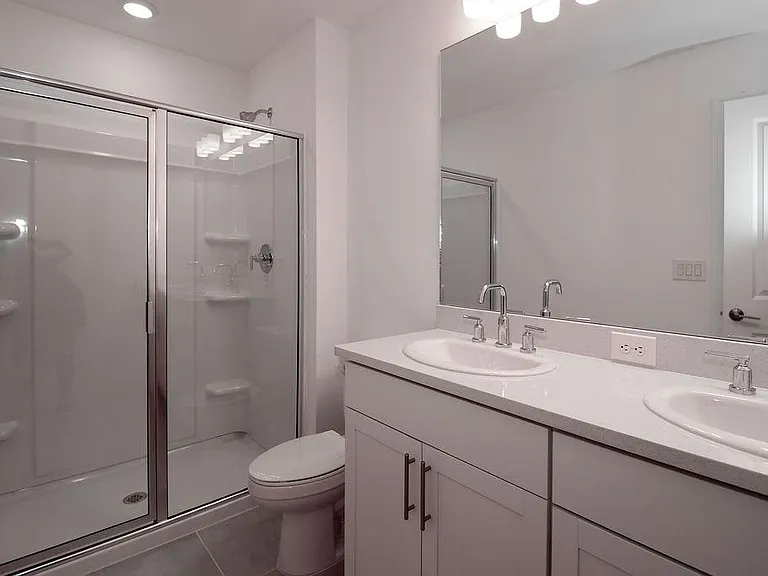 11783 Glenside Ter — Photo 13