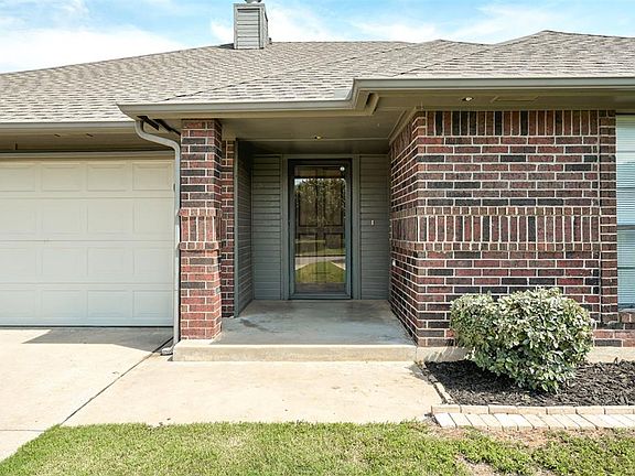 5th image of 3053 SW 92nd St
