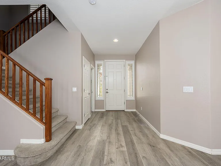 16060 W Mercer Ln — Photo 5