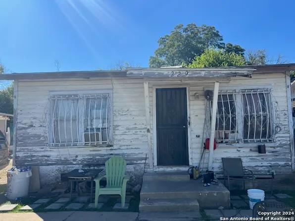 229 JUANITA AVE, San Antonio, TX 78237