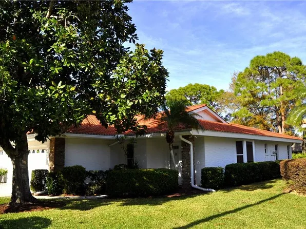 5613 Garden Lakes Dr, Bradenton, FL 34203