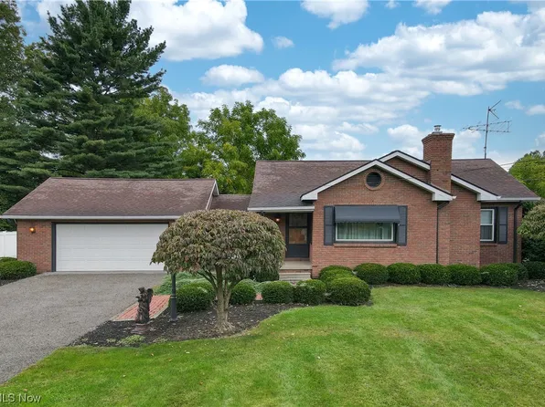 339 Woodland St, Newton Falls, OH 44444