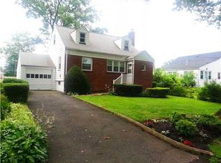48 Colonial Dr, Clark, NJ 07066