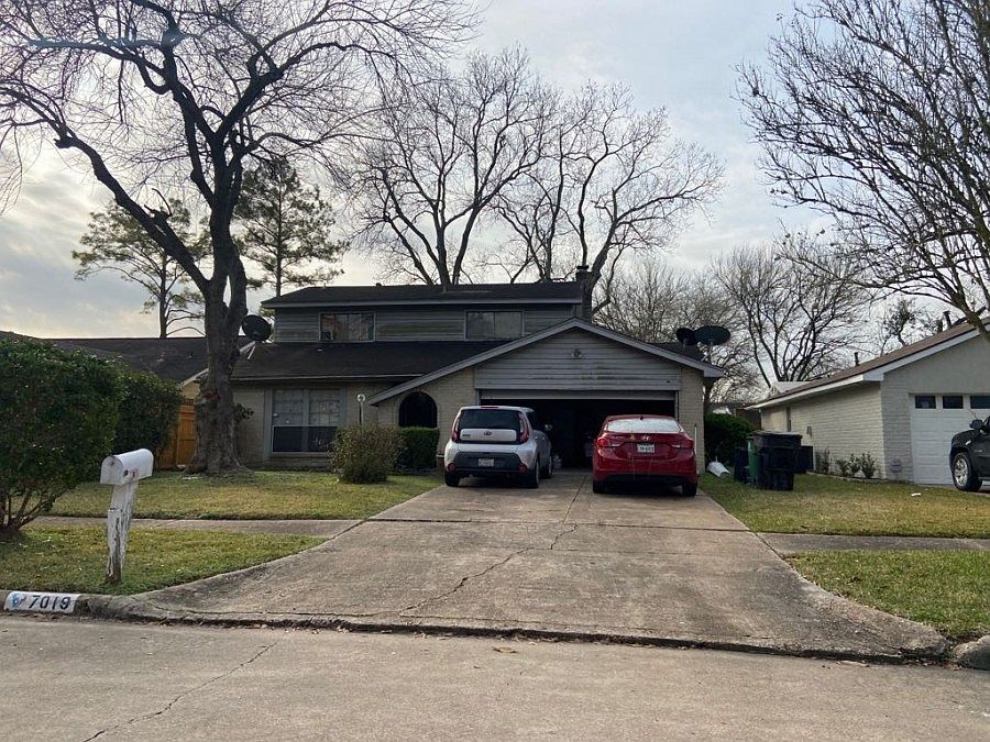 1st image of 7019 Dixon Way