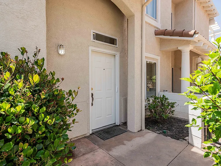 11529 Treeview Ct — Photo 3