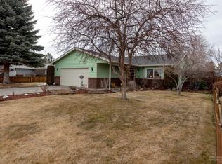 2619 SW Fissure Loop N, Redmond, OR 97756