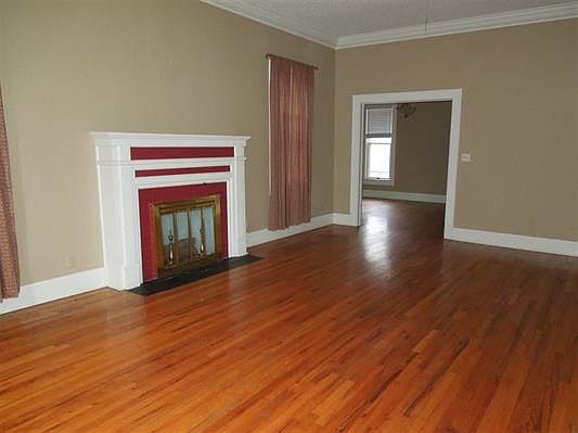 4th image of 1103 Bixby St