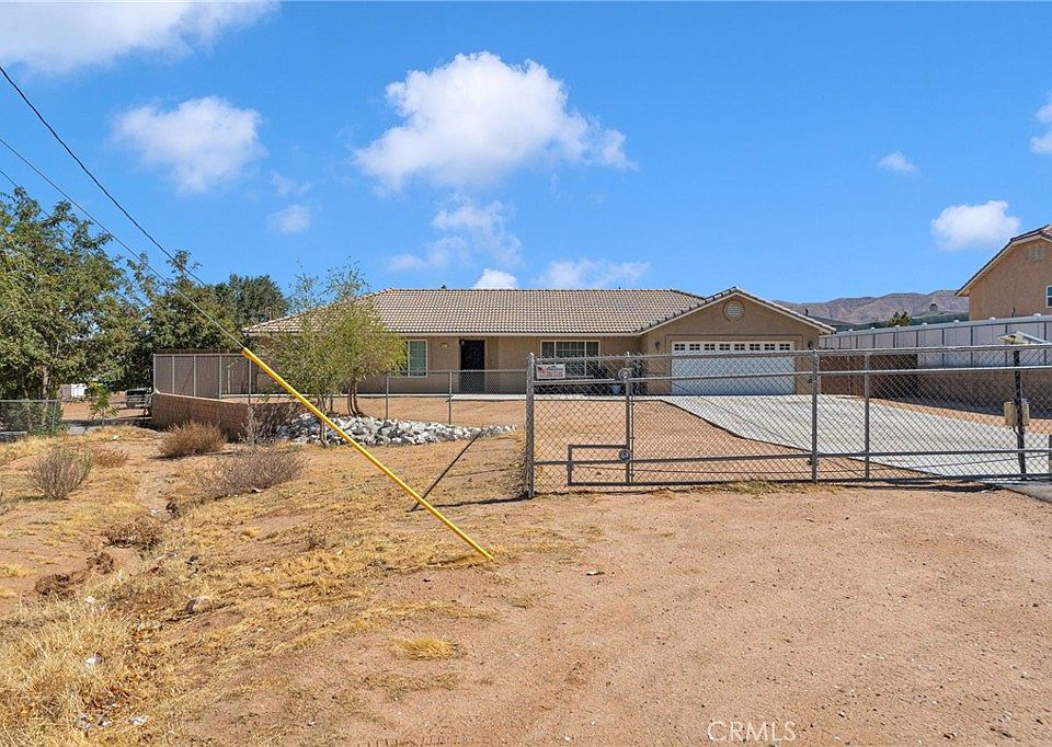 1st image of 9357 Jacaranda Ave
