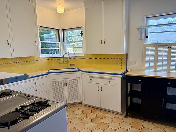 Charming Vintage Kitchen