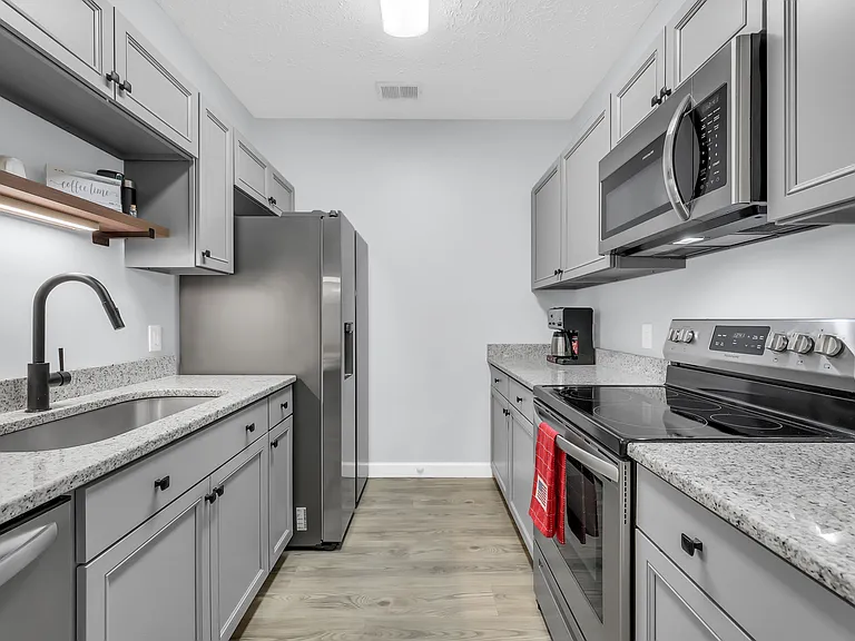 106 Westhaven Dr #6B — Photo 37