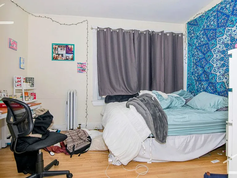 48 Egmont St #5 — Photo 8