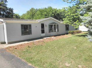 905 E River Ave, Warsaw, IN 46582