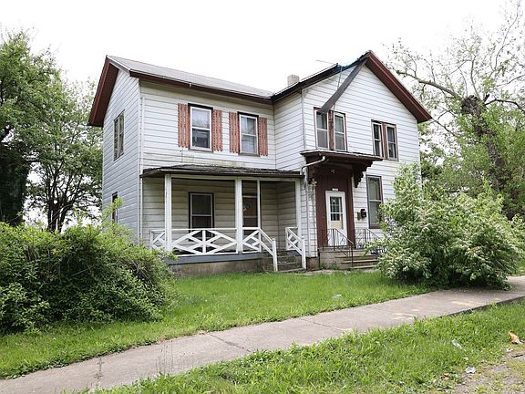 3rd image of 108 W Marion St
