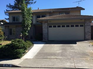976 Holly Ave, Rohnert Park, CA 94928