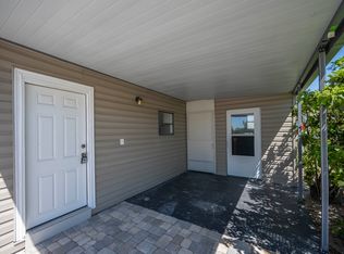 138 Pioneer Ln #138, Valrico, FL 33594