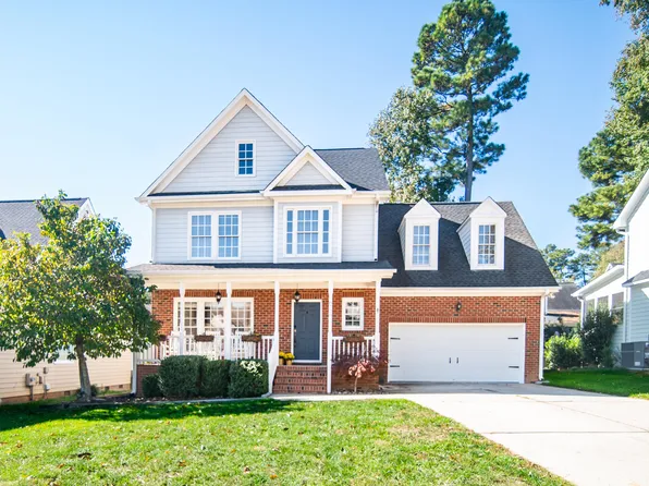 8720 Paddle Wheel Dr, Raleigh, NC 27615