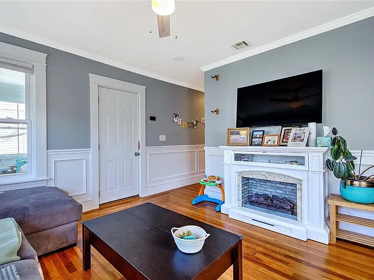 43 Trenton St #2 — Photo 8
