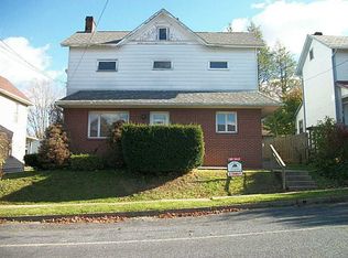 316 N Fairfield St, Ligonier, PA 15658