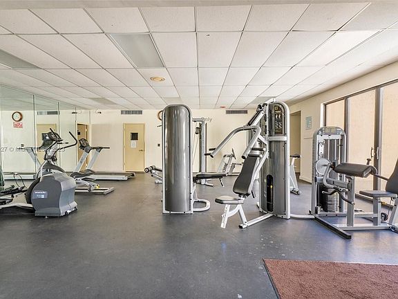 3rd image of 210 174th St APT 803