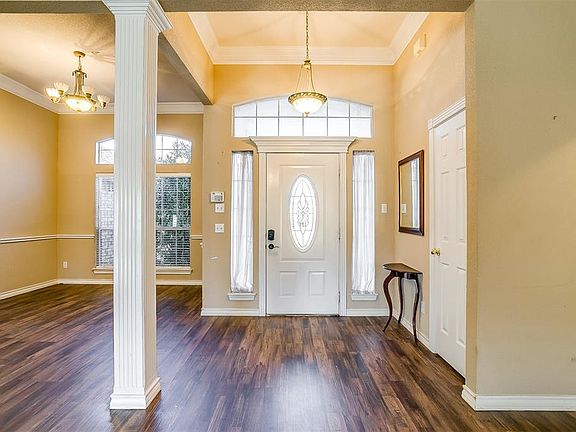 4th image of 1209 Blue Gill Ln