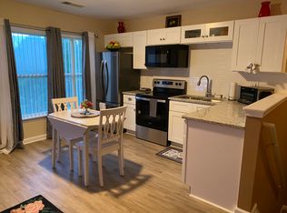 226 Highlands Dr #1, Woodstock, GA 30188